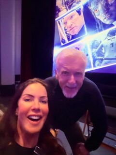 An absolute treat to meet @jamescameronofficial at the @disneyplus screening and Q&A for Fire and Water: Making the Avatar Films to learn about the tremendous acting work involved in @avatar performance capture technology. #avatar Fire and Ash in theaters December 19 #jamescameron #sigourneyweaver #samworthington
