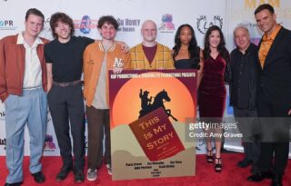 Winner @filmfestla @thisismystory_pod 🎧 Listen on @spotify #thisismystory
📸 @amygravesphoto