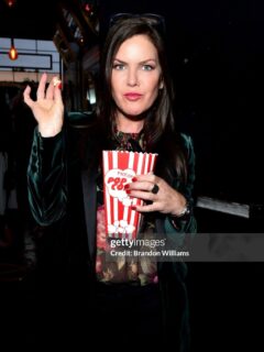 Grab a popcorn and see @projecthailmary in theaters - It’s so good! #ryangosling #projecthailmary ❤️🎥🍿